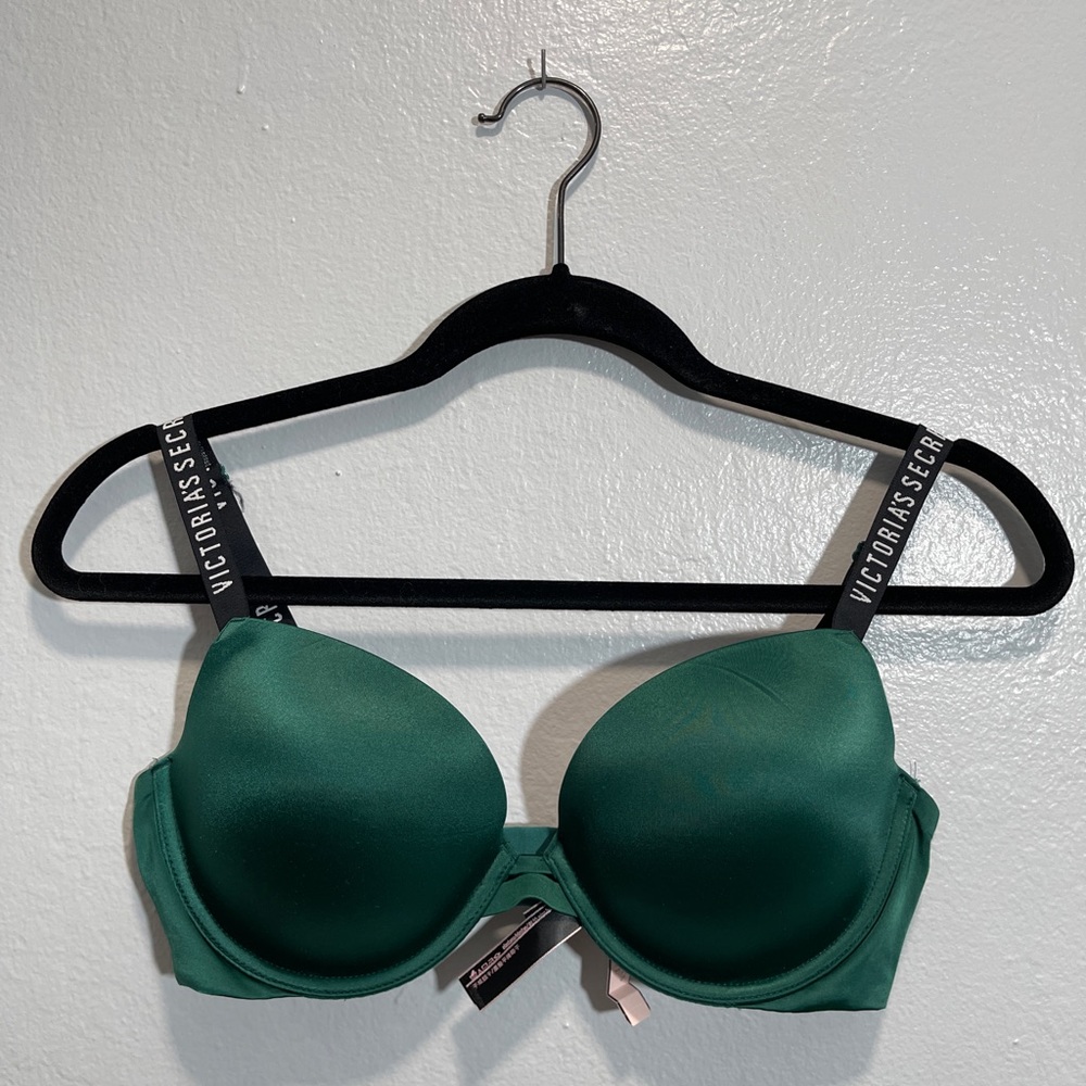 Victoria’s Secret Bra - New - 34D